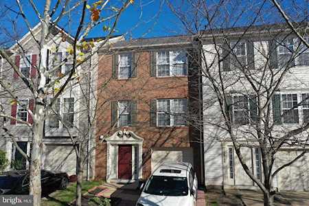 26132 Lands End Dr Chantilly, VA 20152