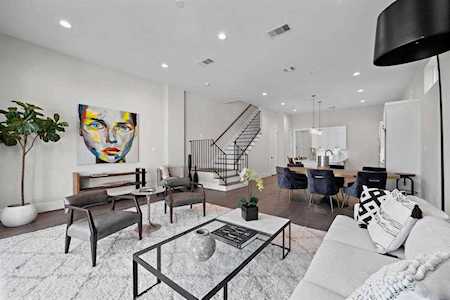 1514 B Laird Street St Houston, TX 77008