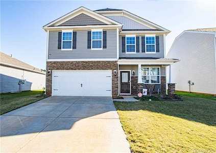 2615 Gingham St Charlotte, NC 28216
