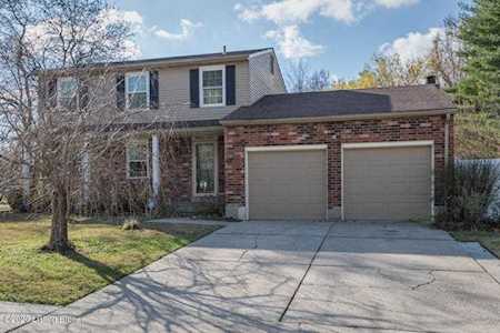 8512 Silver Fox Rd Louisville, KY 40291