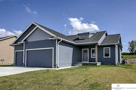 806 Westridge Circle Louisville, NE 680370000