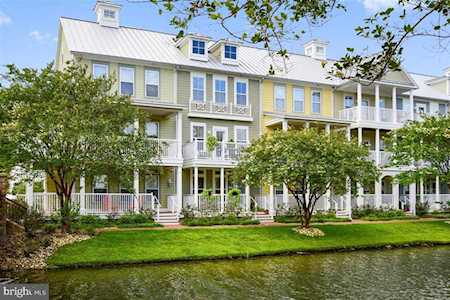 18 Canal Side Mews W Ocean City, MD 21842