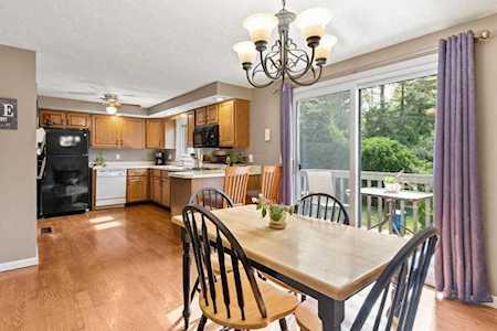 16 Villa Roma Dr #16 Tewksbury, MA 01876