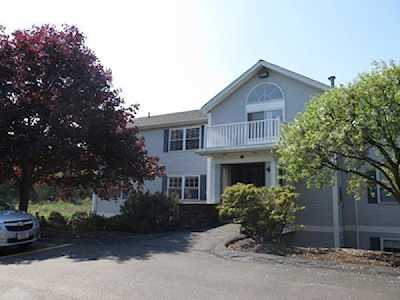 4 Crestview Dr #60 Spencer, MA 01562