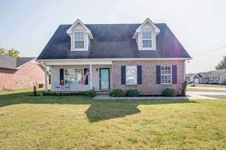 1128 Eastwoods Dr Murfreesboro, TN 37130