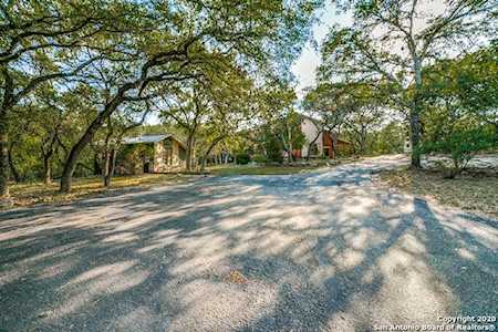 315 N Rolling Oaks Ln San Antonio, TX 78253