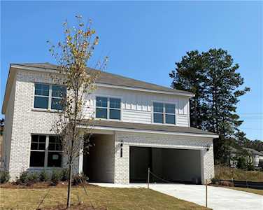 4906 Cooper Farm Dr Sugar Hill, GA 30518