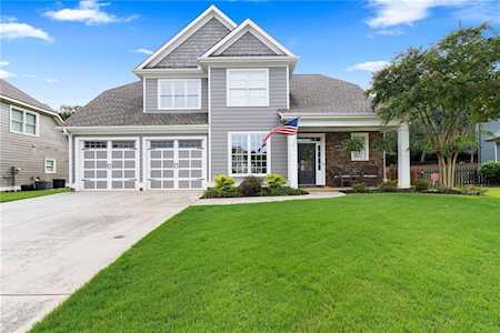 77 Lake Haven Dr Cartersville, GA 30120