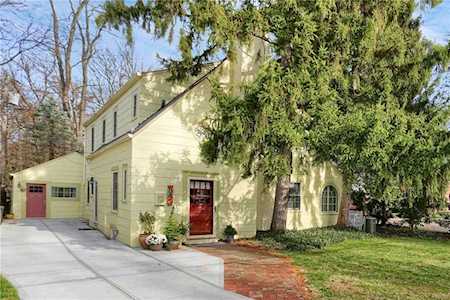 34 W 49th St Indianapolis, IN 46208