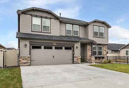 2631 E RED GARNET ST Eagle, ID 83616