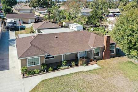 4901 Hallowell Avenue Temple City, CA 91780