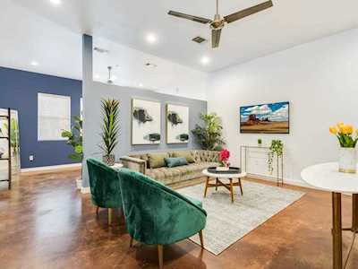 2931 E 12th ST #104 Austin, TX 78702