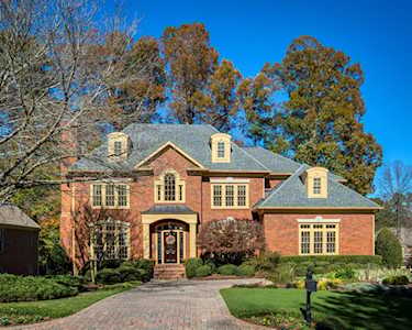 225 Southern Hill Dr Johns Creek, GA 30097