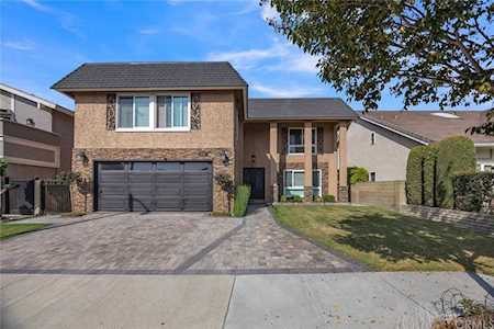 6447 Sombrero Avenue Cypress, CA 90630