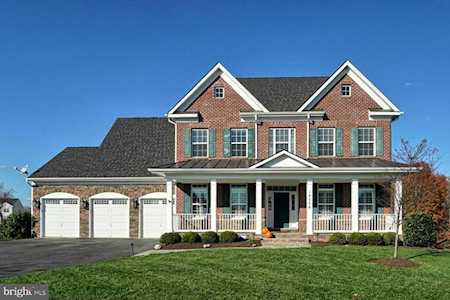 18006 Bliss Dr Poolesville, MD 20837