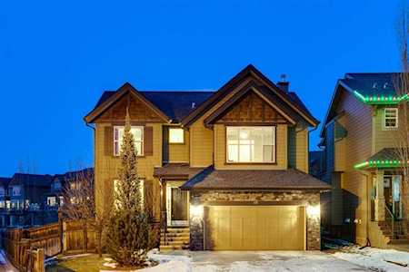 40 Auburn Sound Ct SE Calgary, AB T3M 0G5