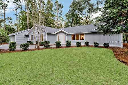 23 Arrow Wood Rd Hilton Head Island, SC 29926