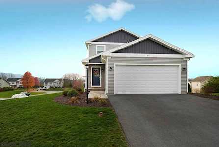 92 Gwenedd Lane Pleasant Gap, PA 16823