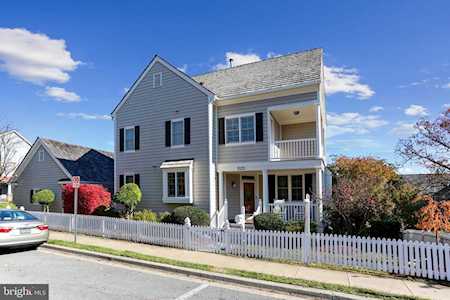525 Kent Oaks Way Gaithersburg, MD 20878