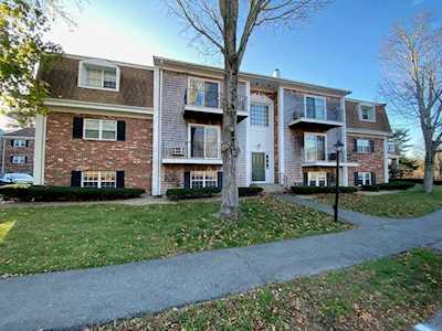 13 Chapel Hill Dr #4 Plymouth, MA 02360