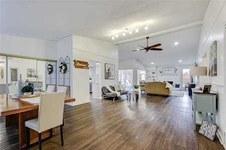 1418 Dogwood Trail Lewisville, TX 75067
