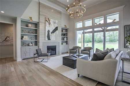 14375 S Parkhill St Olathe, KS 66061