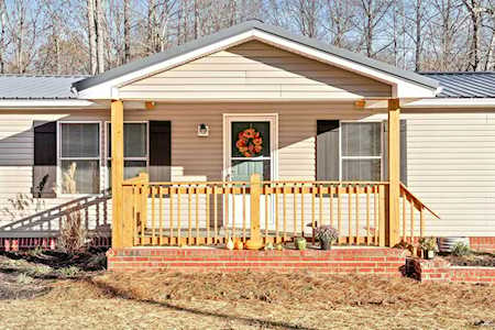 9520 Brookside Dr Lyles, TN 37098