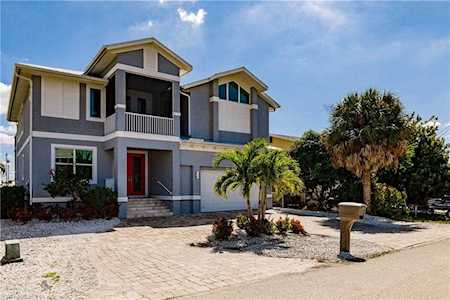 2875 Triggerfish St Matlacha, FL 33993