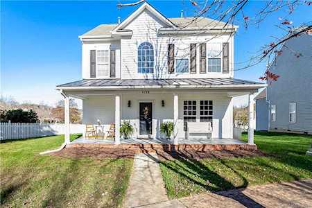 8709 Water Iris Ct Huntersville, NC 28078