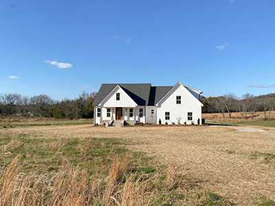 1065 Trammel Ln Lebanon, TN 37090