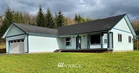 58 Alger Creek Heights Cathlamet, WA 98612