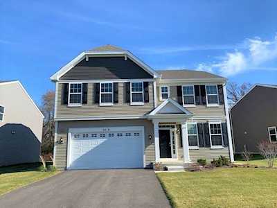 34121 N Partridge Ln Gurnee, IL 60031