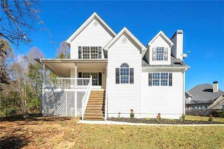 40 Riverview Place Douglasville, GA 30134