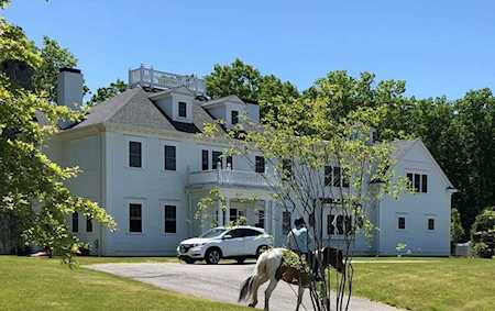 39 Mill Pond Rd Bolton, MA 01740