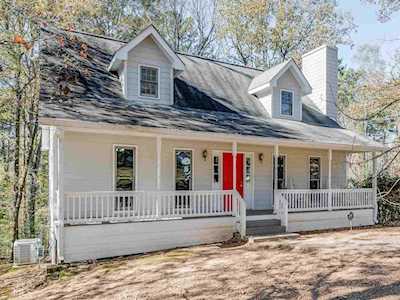 1960 Lullwater Cir Jonesboro, GA 30236