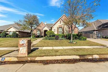 8317 Forest Glenn North Richland Hills, TX 76182
