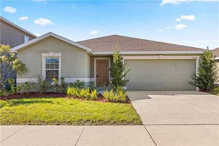 12053 Grand Kempston Dr Gibsonton, FL 33534