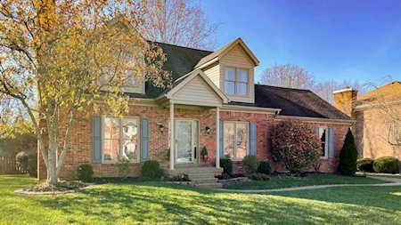 8608 Autumn Ridge Ct Louisville, KY 40242