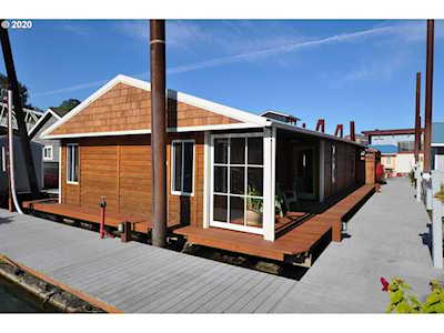 429 N Bridgeton Rd #11 Portland, OR 97217