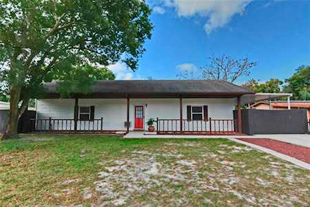 710 Crestview Dr Casselberry, FL 32707