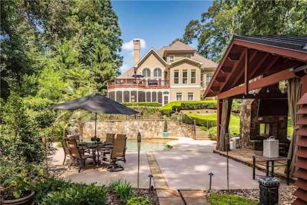 110 Champions Club Ct Alpharetta, GA 30004