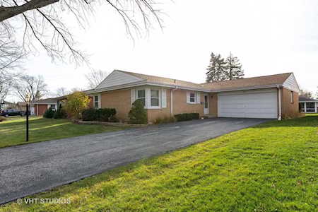 765 Mark Ave Des Plaines, IL 60016