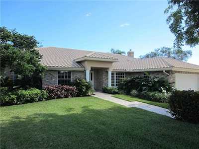 21298 Sweetwater Ln N Boca Raton, FL 33428