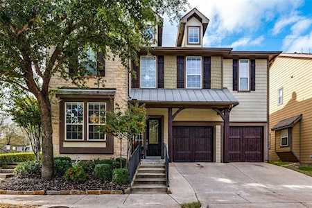 2401 Grizzly Run Lane Euless, TX 76039