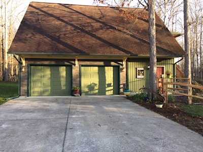 1063 Long Branch Dr Jamestown, TN 38556