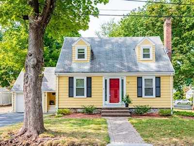 12 Cape Cod Avenue Reading, MA 01867