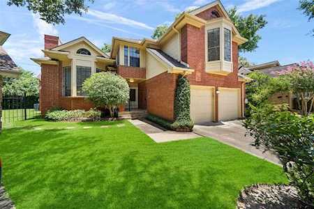 2103 Linea Del Pino St Houston, TX 77077