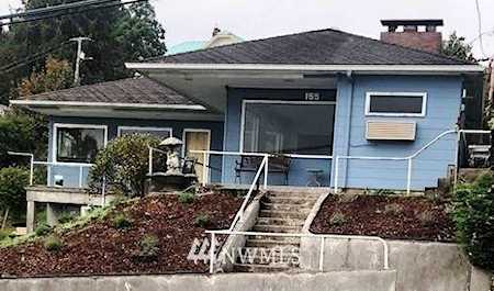 155 Columbia St Cathlamet, WA 98612