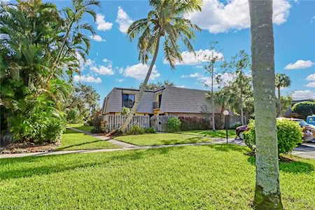 4033 Sandlewood Ln #3 Fort Myers, FL 33907