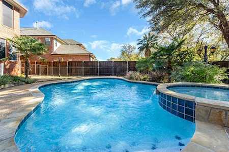 8822 Greenwood Trail Rowlett, TX 75088